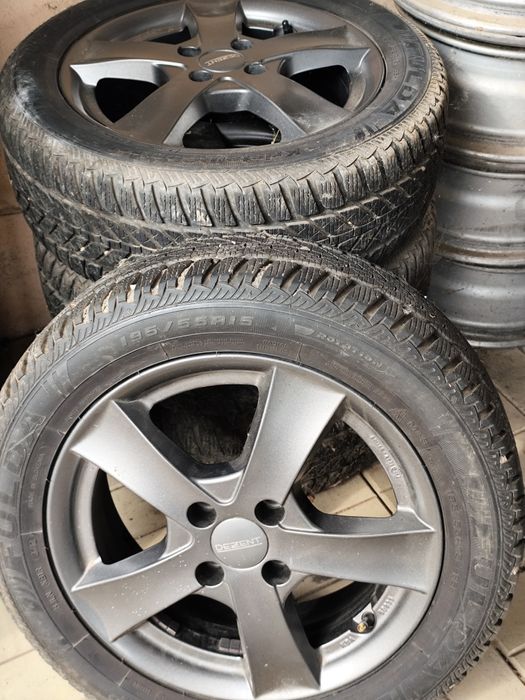 Cauciucuri cu jante Dezent 195x55 r15