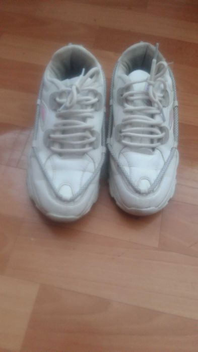 Кроссовки кроссовки