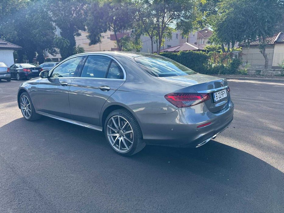 MERCEDES-BENZ E-Class 2020 — imagine 3
