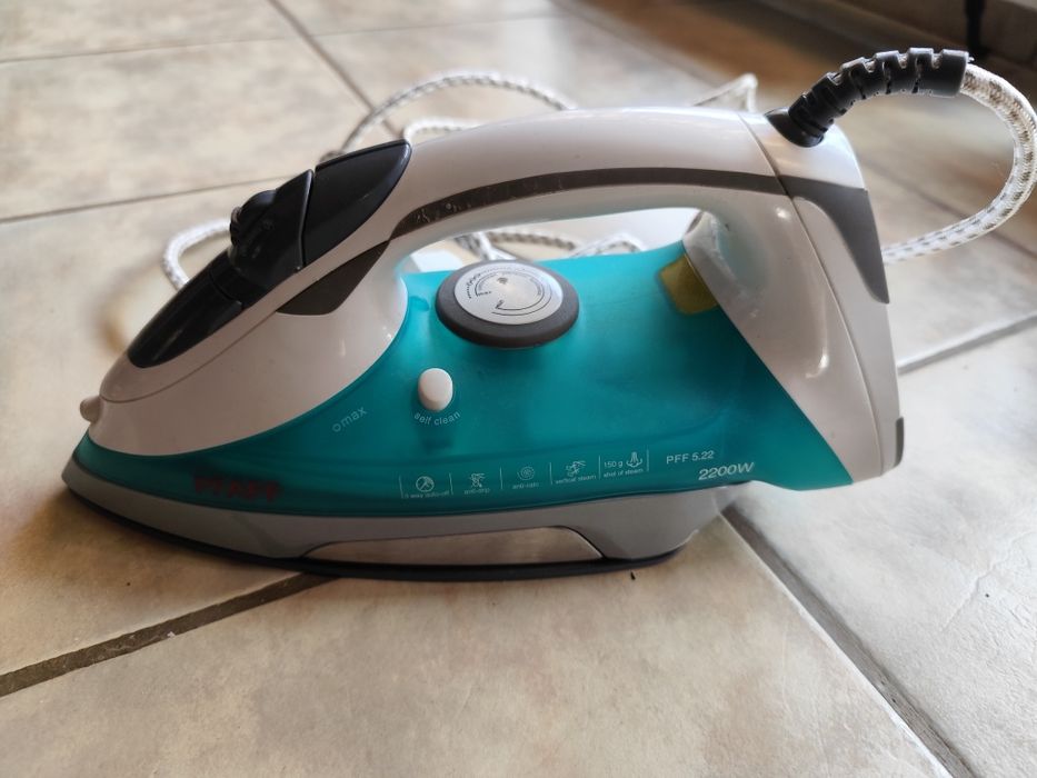 Fier de calcat Pfaff nou