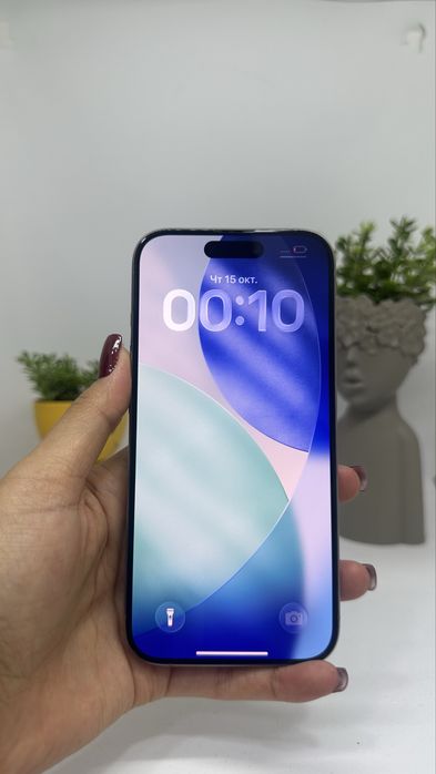 iPhone 15 pro 256gb 87% Natural