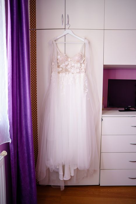 Vand rochie de mireasa marimea xs