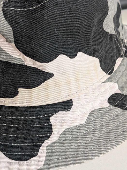Pălărie Adidas pescar Bucket hat dublu reversibil