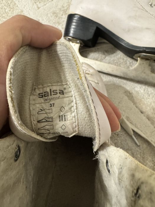 Продам Коньки 37 р