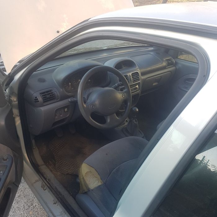 Рено клио  1.6 бензин на части