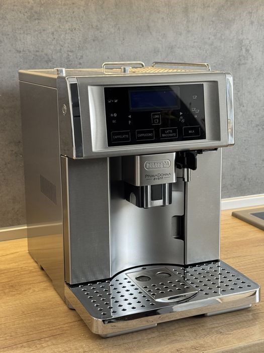 Кафе автомат De’Longhi PrimaDonna Avant