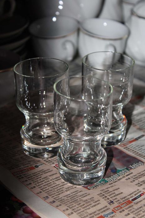 2 Стъклени сервиза/комплекта  стъклени чашки