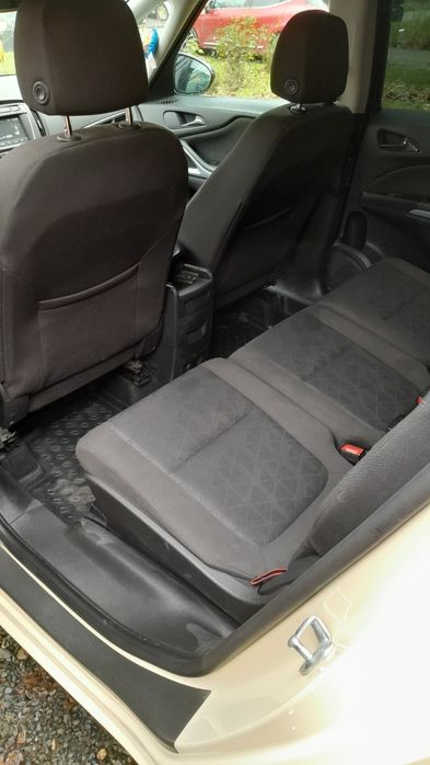 Vând Opel Zafira Tourer Din 2019 cu 7 Locuri