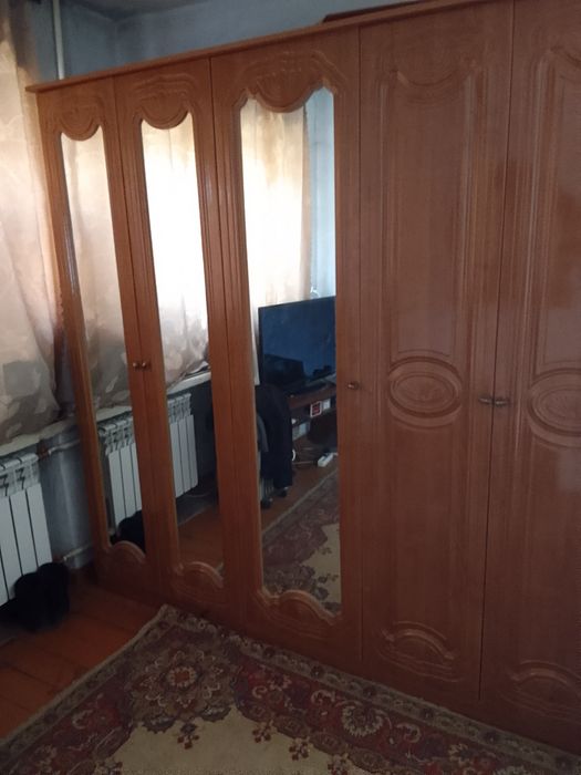 Спальный гарнитур