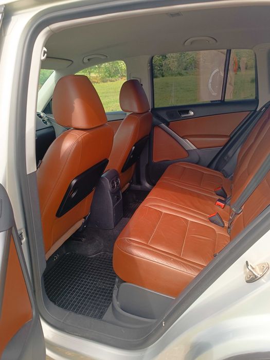 VW Tiguan 2.0 TDI 140CP 4x4 Manuală Full Piele Navi Euro 4