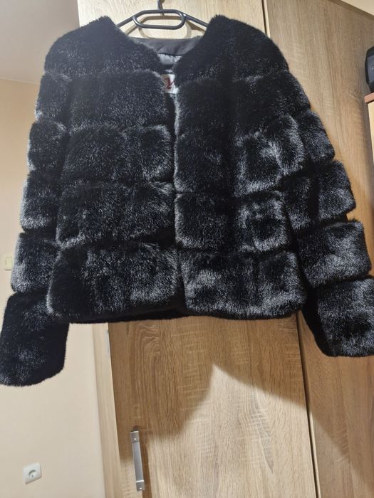 Blanita neagra,M