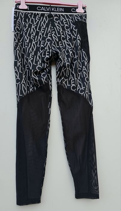 Calvin Klein оригинален дамски клин М/ Л размер