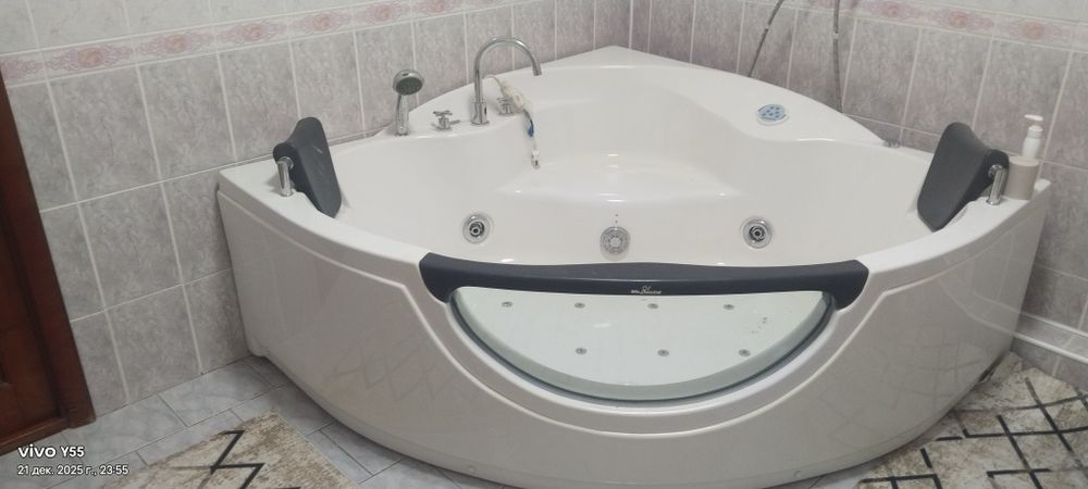 Продам  джакузи, самовывоз