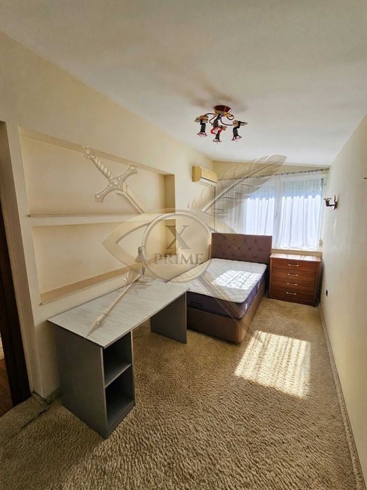 Дава се под наем Тристаен апартамент в Варна, ВИНС - 90 кв.м за 750 € - Снимка #4