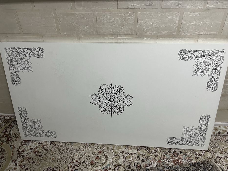 Продаётся стол Состояние хорошее