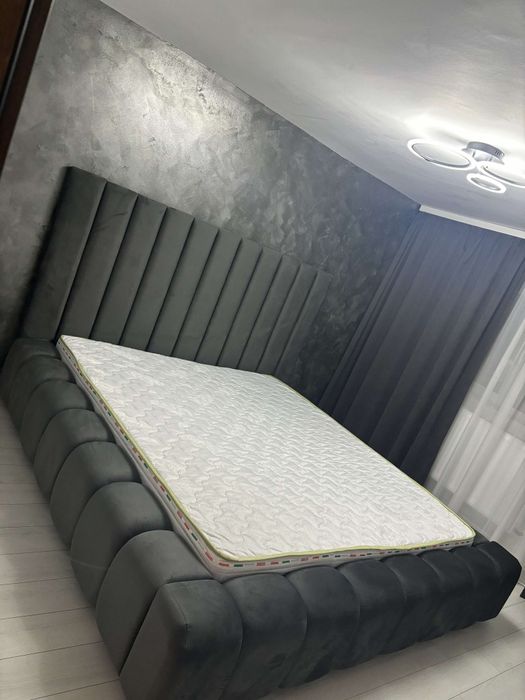 Paturi Tapițate la comandă