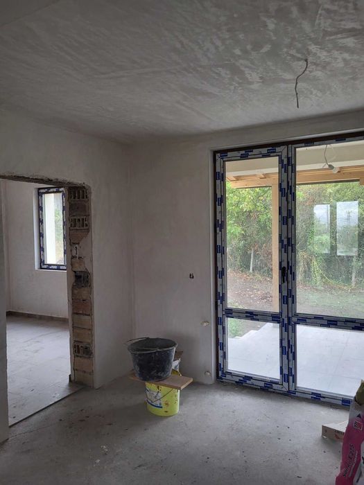 Продава се Къща в с. Саранци, Област София-област - 180 кв.м за 1345 €/кв.м - Снимка #13