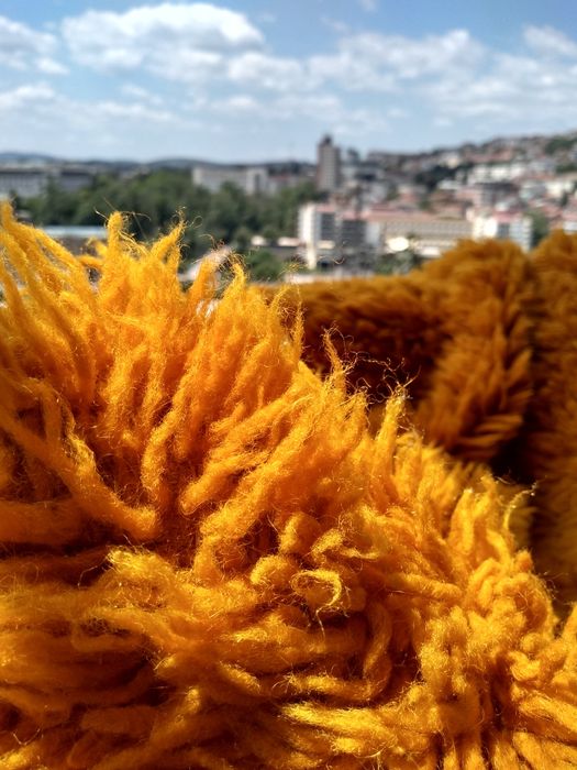 Губери 2 броя  Столове 6 броя