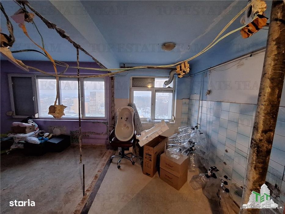 Apartament 3 cam. - Bloc Turn - vanzare - Braila — fotografia 3