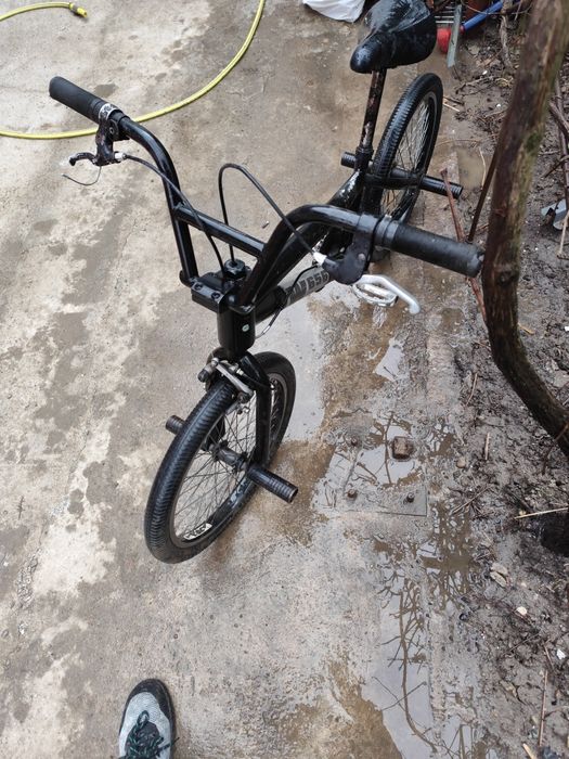 Vând BMX Ghidon 360 grade bări fata + spate