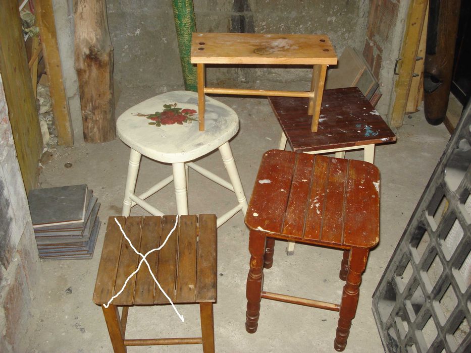 Столове и други неща Подарък шкаф