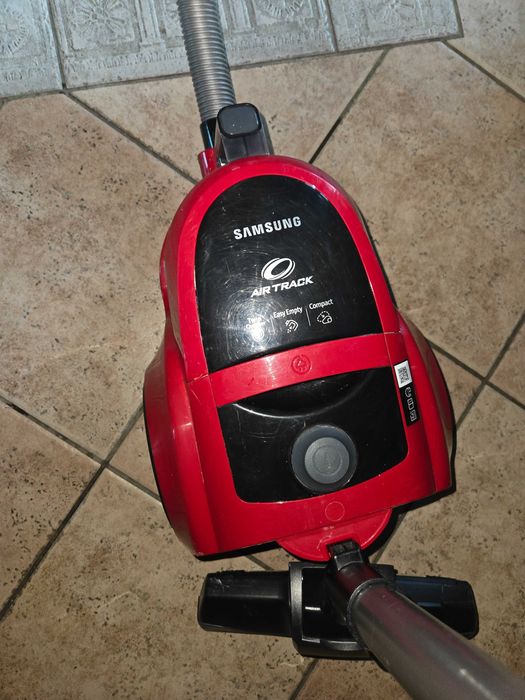 Прахосмукачка Samsung AIR Track
