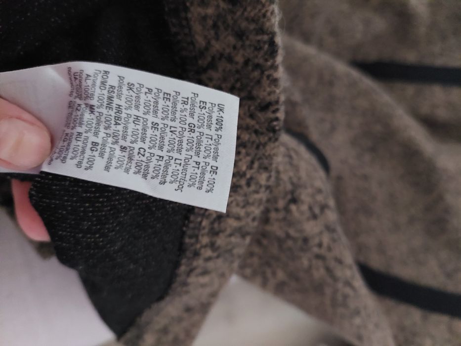 Rochie AVON maro cu detalii negre, midi elegantă, mărimea L–XL (40–42)