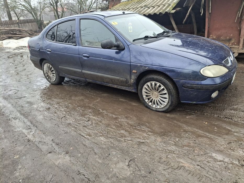 Vând renault megane classic