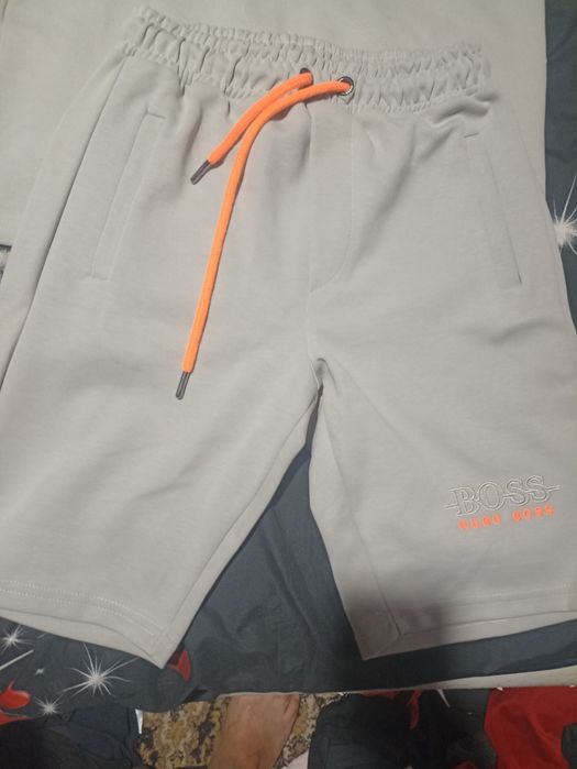 Costum de baieti Hugo boss