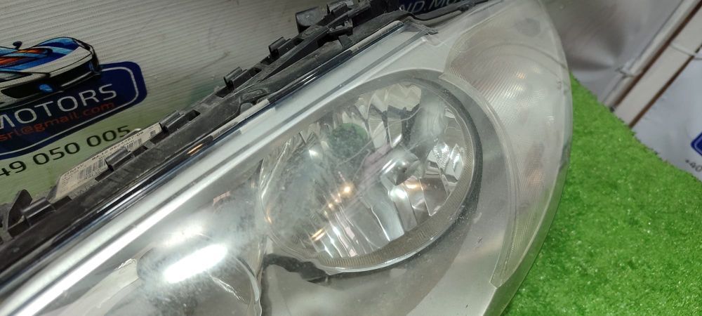 FAR STANGA HALOGEN BMW SERIA 1 (E87 / E81 / E82 / E88) / COD OEM 63126924487-08 / 10019510 2004-2007 (4G2)