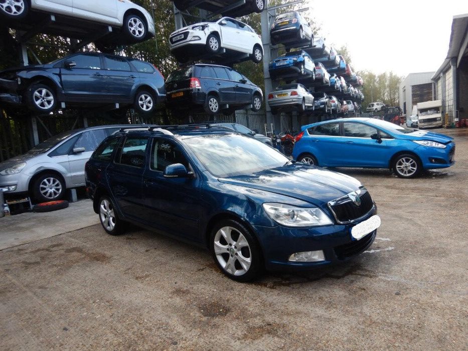 Planetara stanga fata Skoda Octavia 2 facelift (2008-2013) Break 1.6 Cayc Motorina 2013