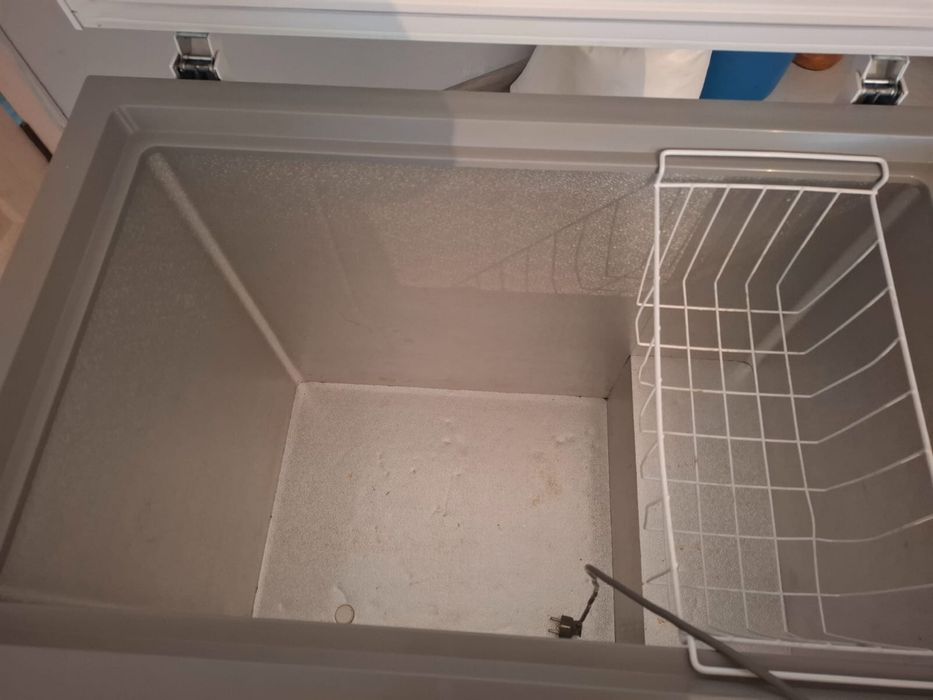 морозильный ларь Leadbros