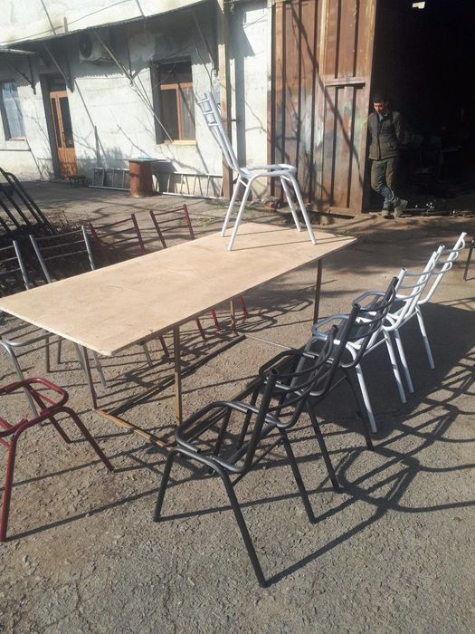 стол ва стуллар ишлаб чикарамиз