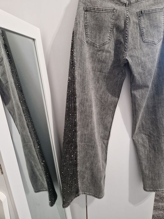 Дънки с камъни s/m