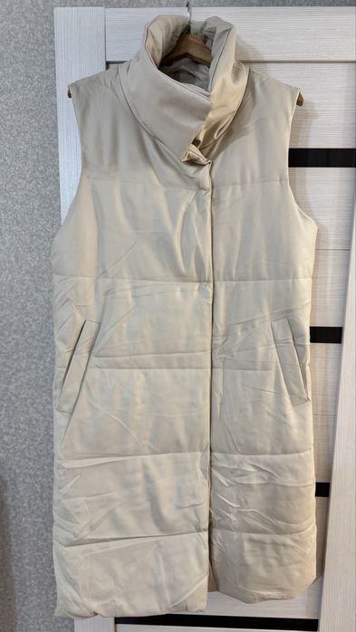 Жилет женский, Reserved