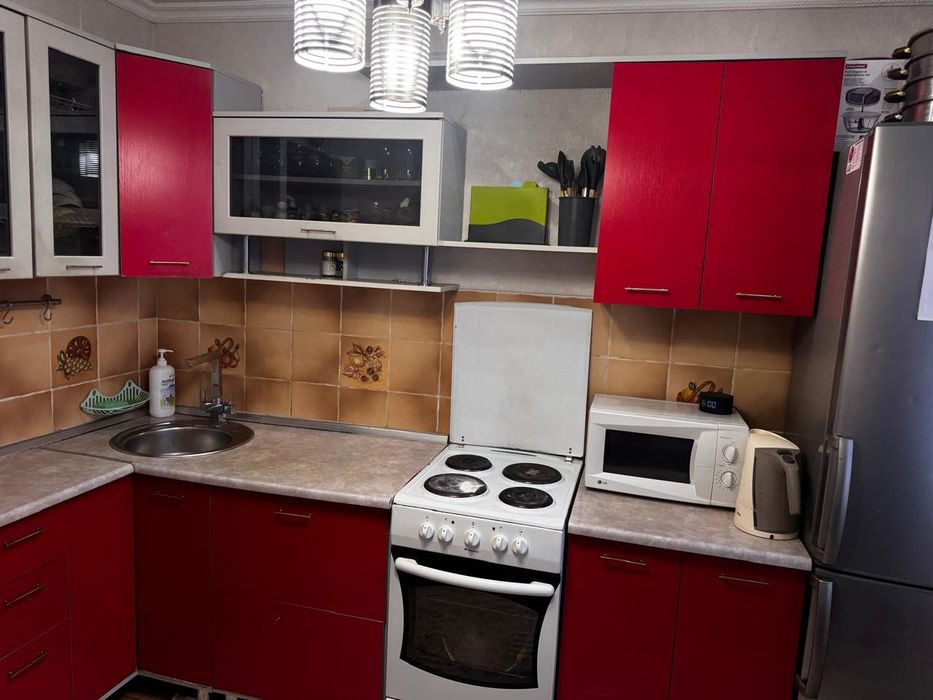 Продам кухонный гарнитур