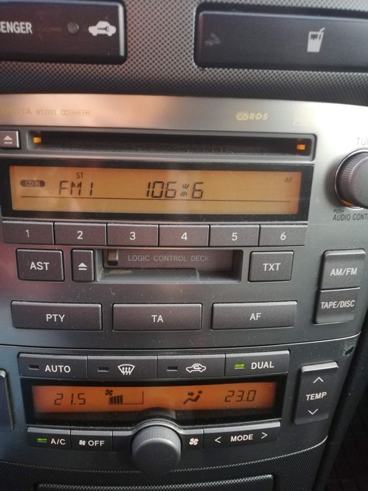 Vând Toyota Avensis /2.0 diesel 116cp,2004 Euro 4,fara DPF