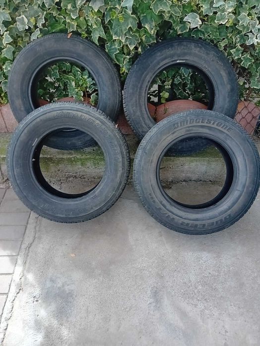 Vind jante Suzuki R15 AEZ si 4 cauciucuri Bridgestone