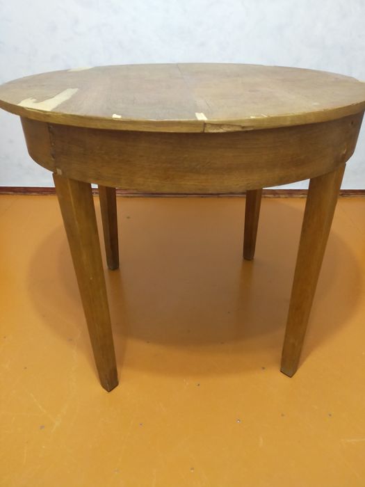 Продам стол антиквариат