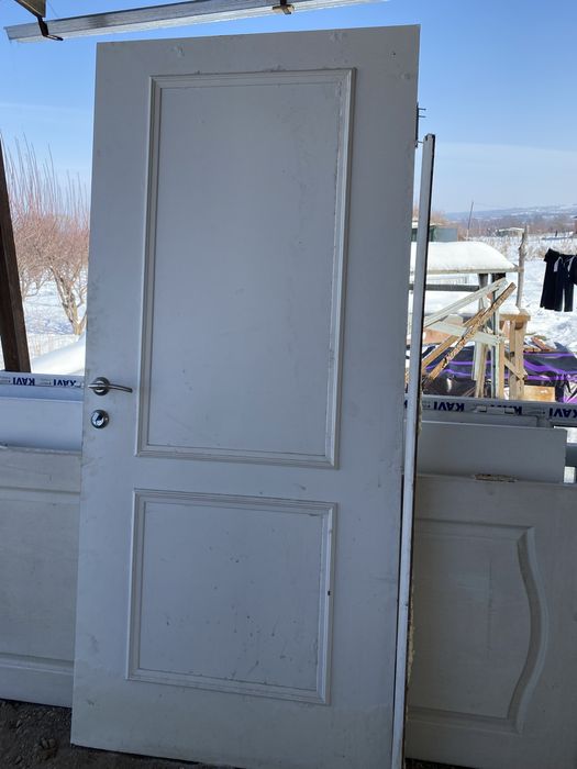 Есіктер двери сатылады