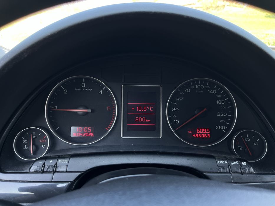 Vand Audi A4 B6 1.9 TDI AWX 131 cp