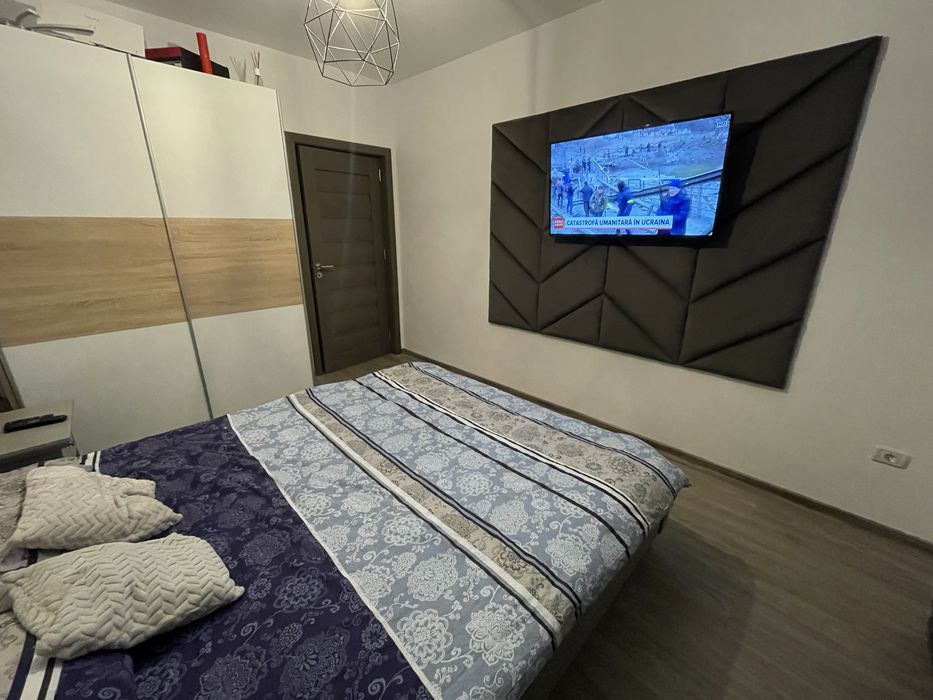 Inchiriez apartament 2 camere tip studio dem radulescu