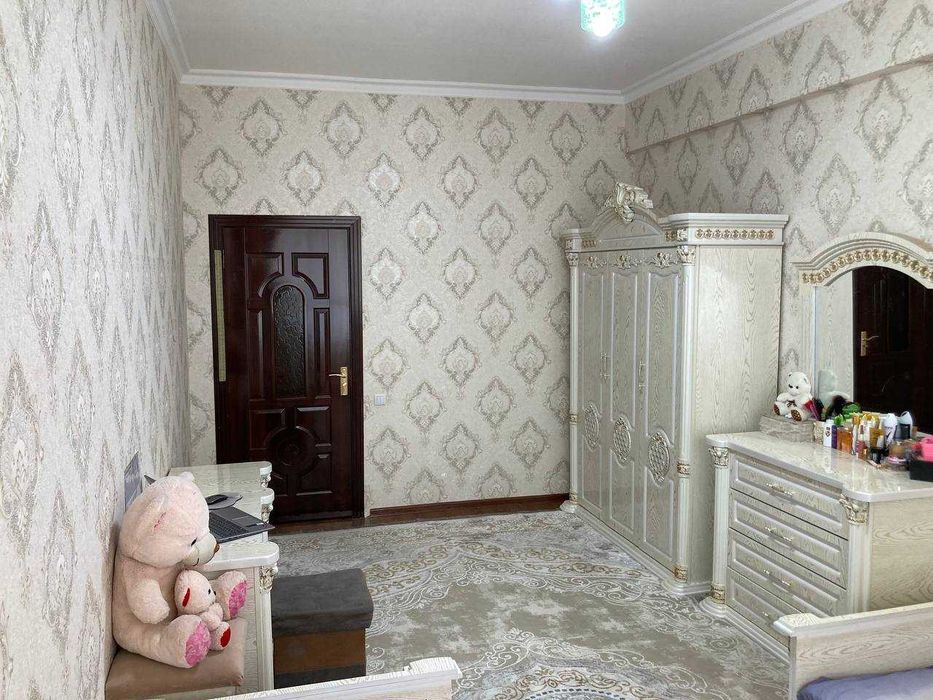 Срочно Продаётся 3- ком квартира в Яшнабатском: ор : Дустлик метро