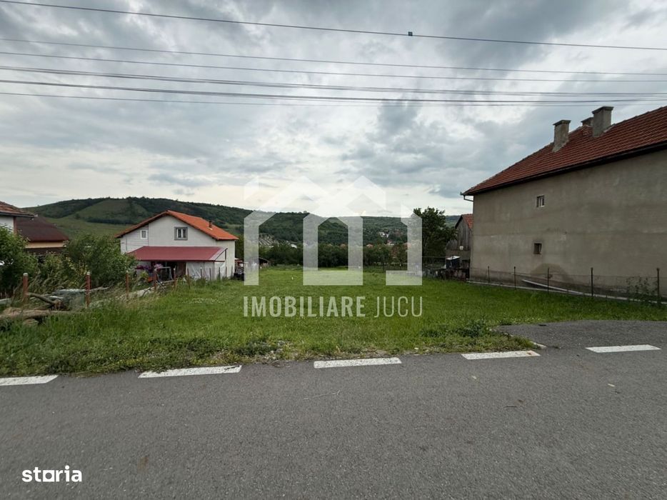 Teren intravilan – 1.270 mp | Chinteni, zona centrală