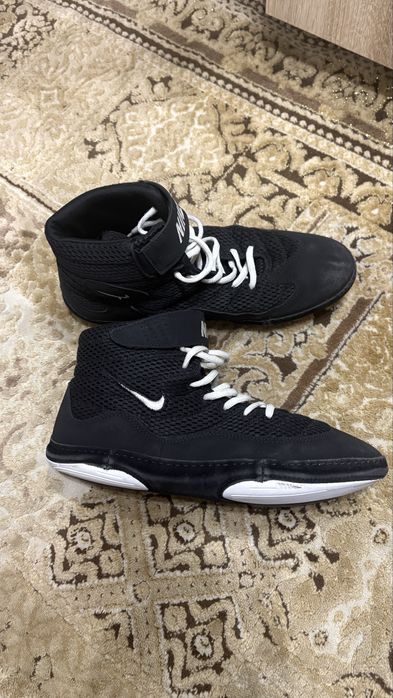 Борцовки от Nike