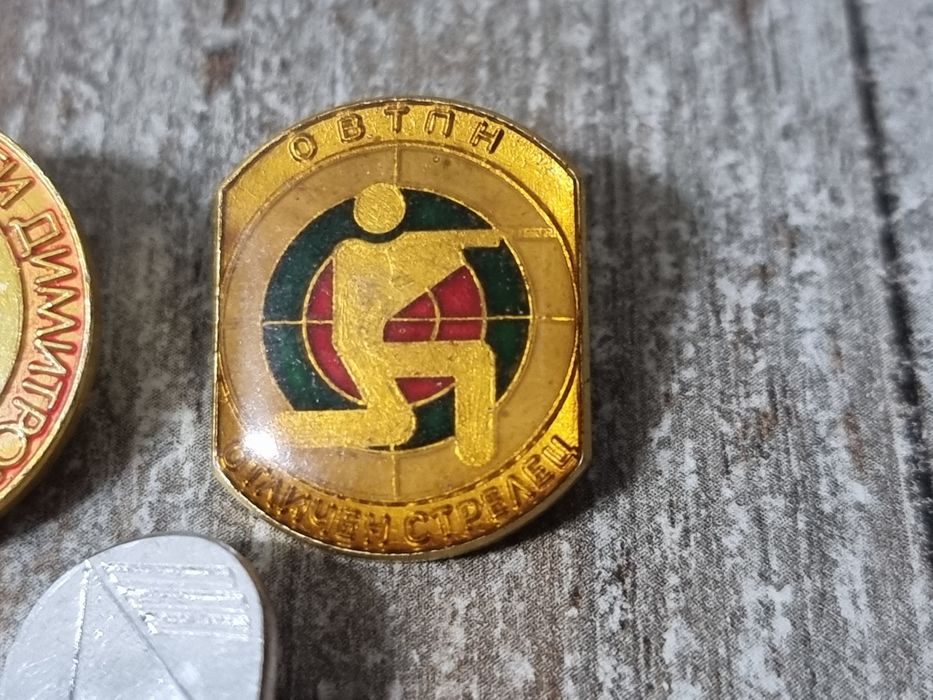 Стари сац значки