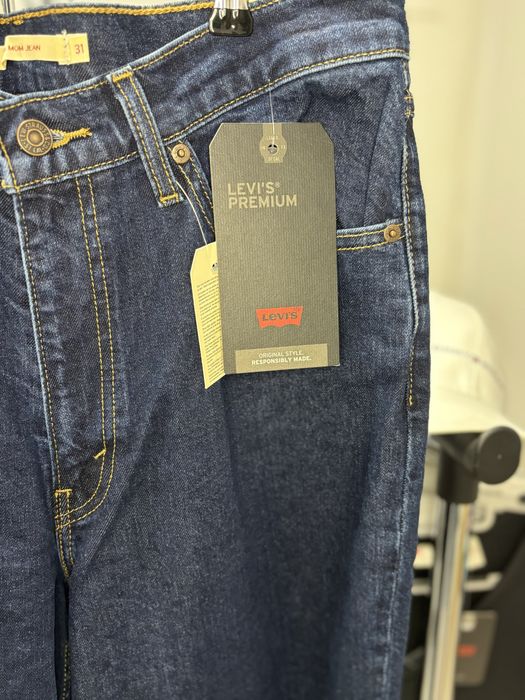 Levi’s Premium Mom Jean Чисто нови с етикети