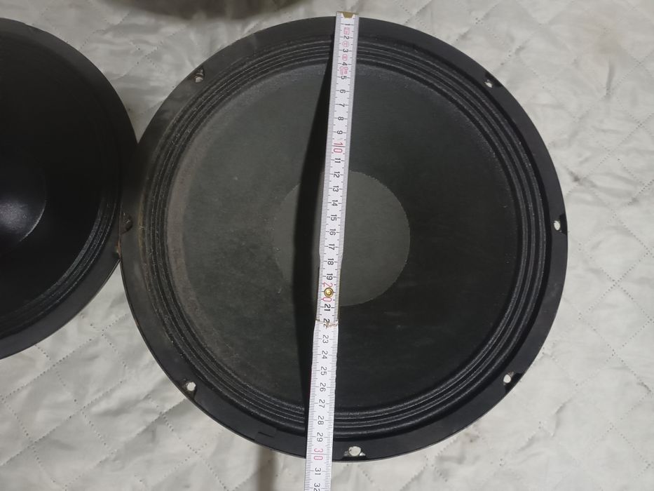 Difuzoare  medii joase 10,12,15 "