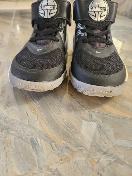 Високи обувки nike