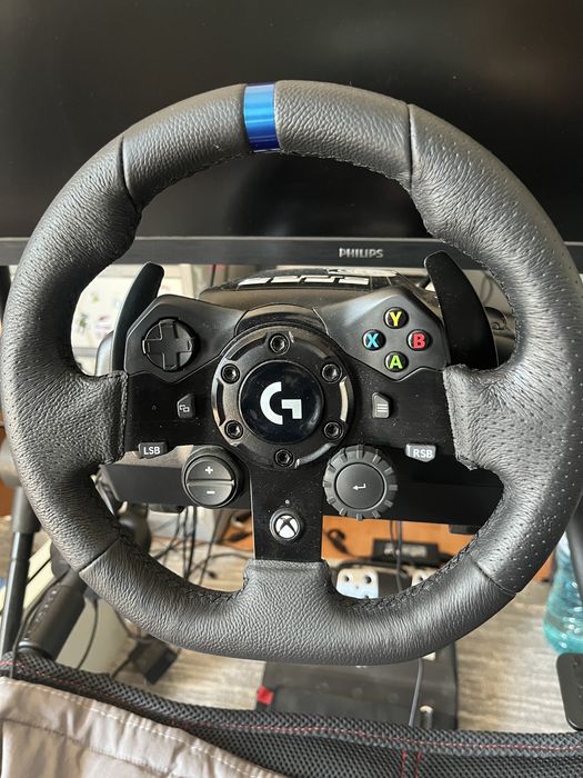 Volan+schimbator+pedale LogiTech